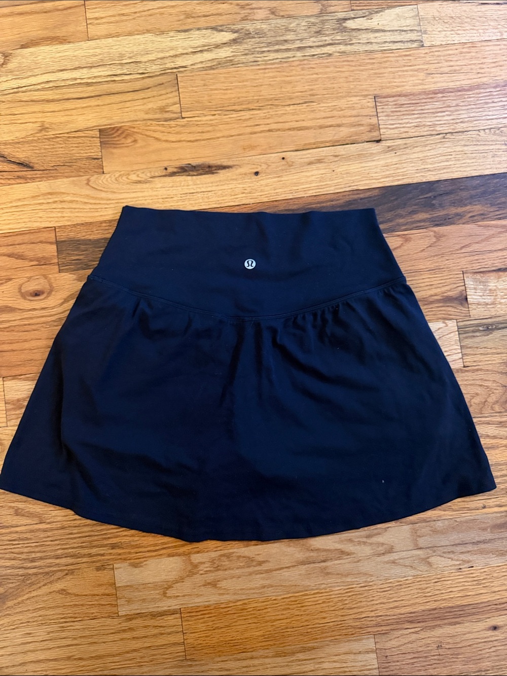 lululemon athletica Black Circle Skater Skirt with Wide Waistband - Picture 2 of 5